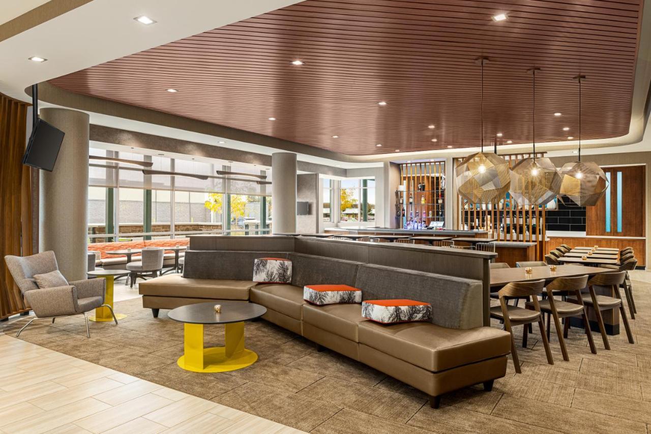 Springhill Suites By Marriott Camp Hill Esterno foto