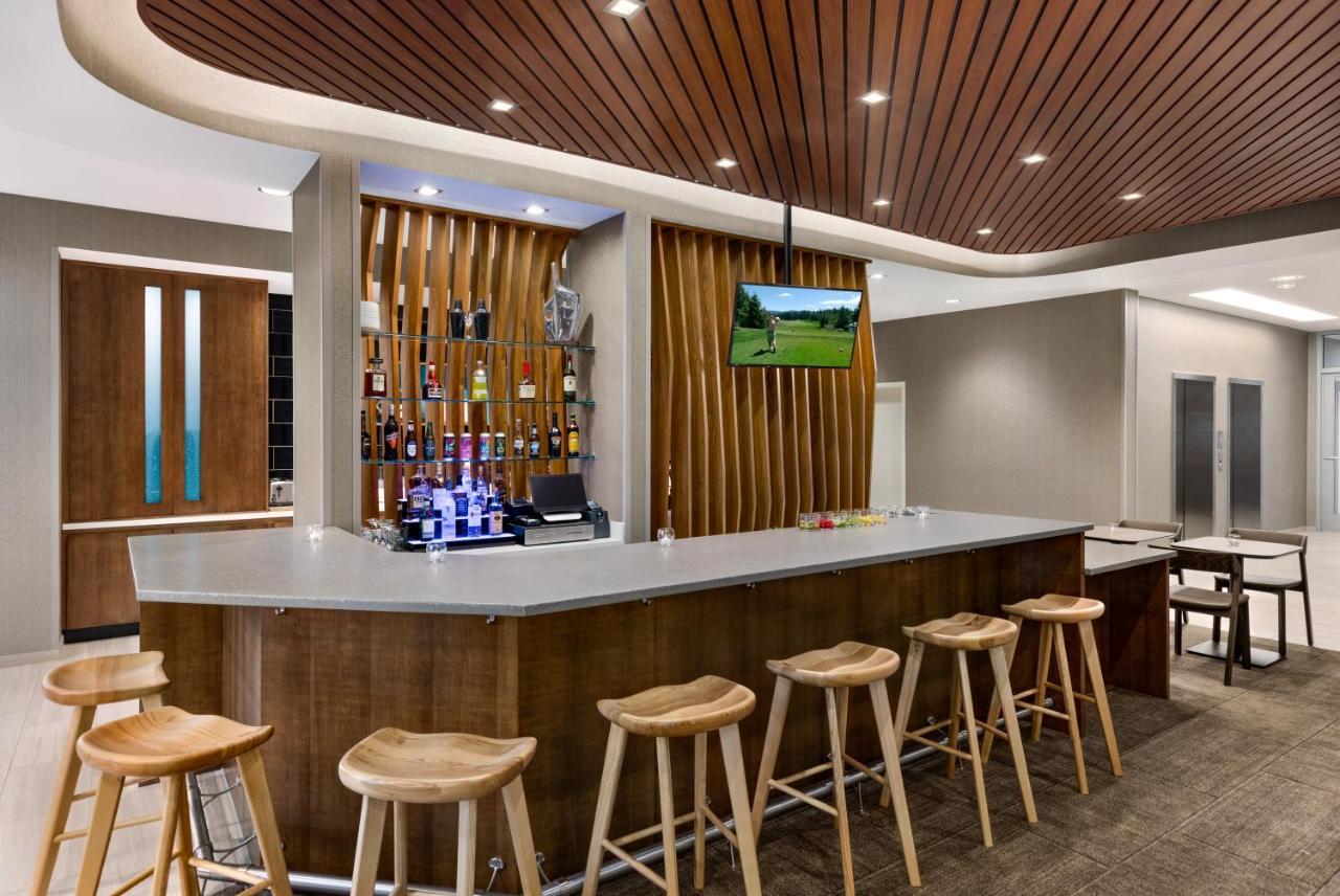 Springhill Suites By Marriott Camp Hill Esterno foto