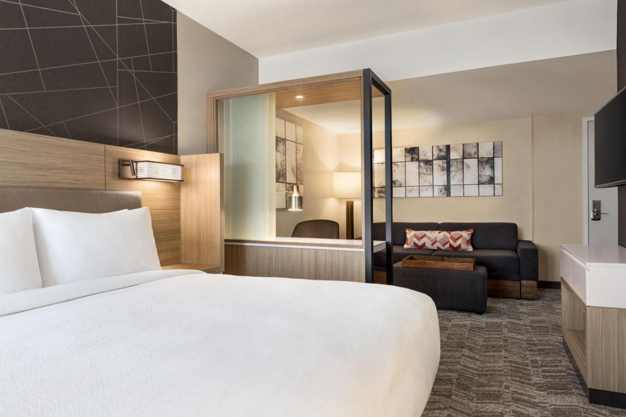 Springhill Suites By Marriott Camp Hill Esterno foto